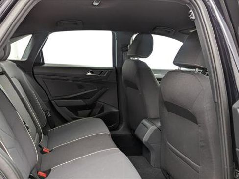 Used 2025 Volkswagen Jetta Sport FWD image 17