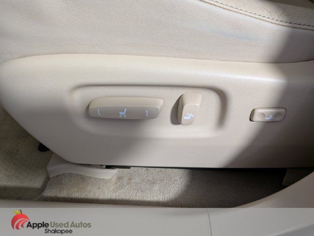 Used 2013 Lexus RX 350 FWD w/ Premium Pkg image 16