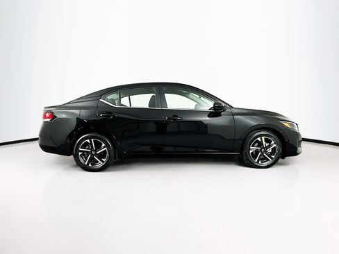 Used 2024 Nissan Sentra SV image 10