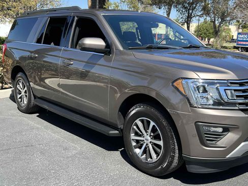 Used 2019 Ford Expedition Max XLT RWD image 44