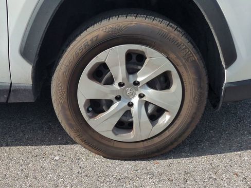 Certified 2021 Toyota RAV4 LE image 11