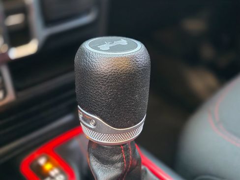Used 2021 Jeep Wrangler Unlimited Rubicon AWD/4WD image 46