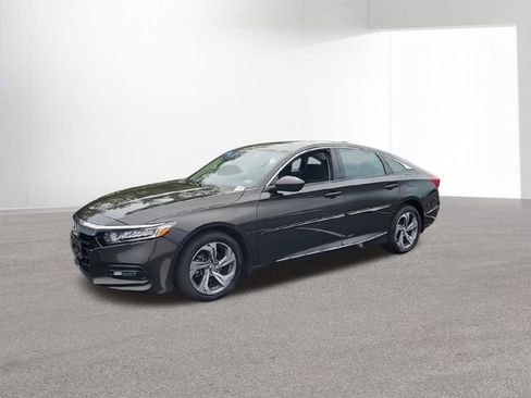 Used 2018 Honda Accord EX image 4