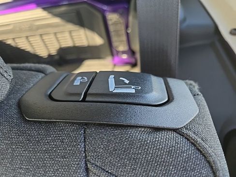 New 2026 Jeep Wrangler Unlimited Rubicon AWD/4WD image 92