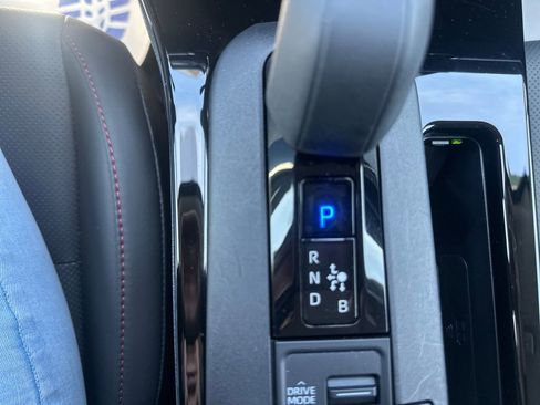 Used 2024 Toyota Prius Prime FWD image 35