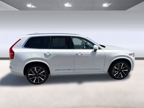 Certified 2023 Volvo XC90 B6 Plus image 8