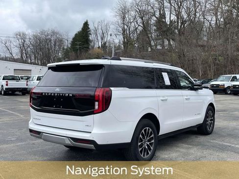 Used 2025 Ford Expedition Max Platinum image 3