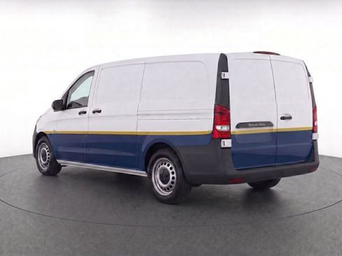 Used 2016 Mercedes-Benz Metris image 5