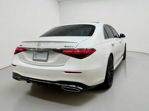Used 2022 Mercedes-Benz S 500 4MATIC w/ AMG Line Package image 23