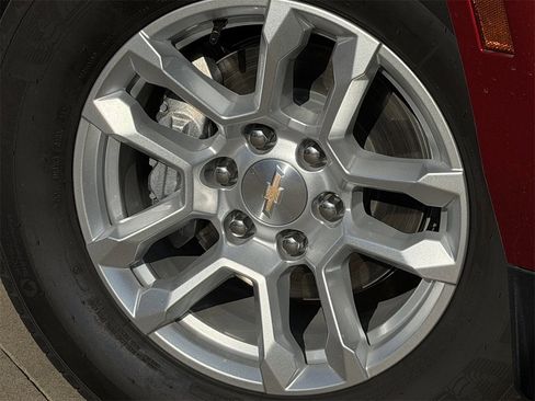 New 2025 Chevrolet Tahoe LS image 7