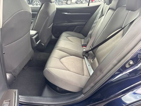 Used 2022 Toyota Camry LE FWD image 21