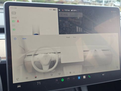 Used 2023 Tesla Model 3 Performance image 44