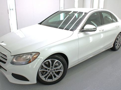 Used 2017 Mercedes-Benz C 300 Sedan image 25