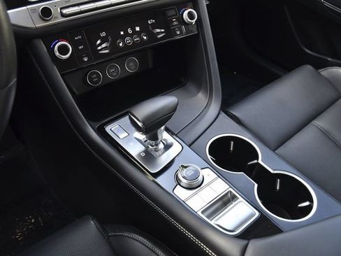 Used 2026 Genesis G70 2.5T RWD image 13
