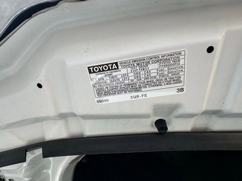 Used 2018 Toyota Tundra SR5 image 31