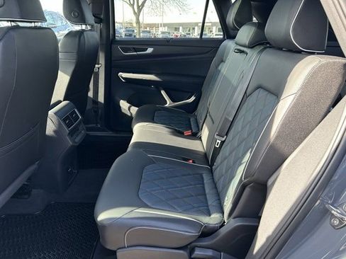 New 2026 Volkswagen Atlas Cross Sport SEL Premium R-Line AWD/4WD image 24