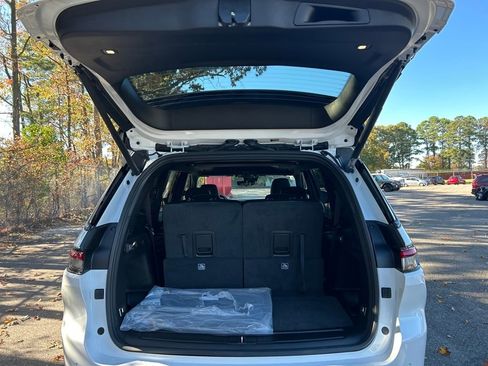 New 2025 Jeep Grand Cherokee L Altitude image 29