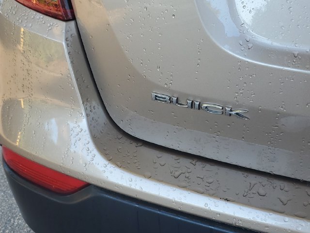 Certified 2018 Buick Encore Preferred FWD image 29