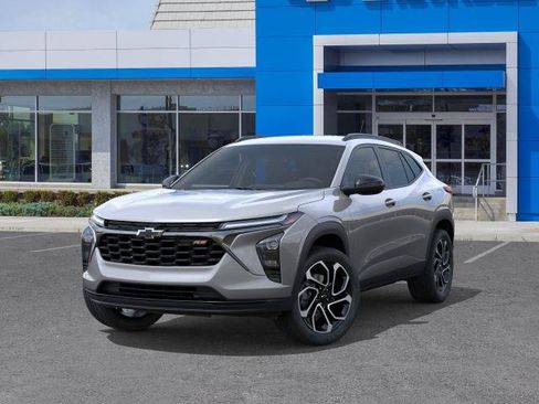 New 2026 Chevrolet Trax RS w/ Driver Confidence Package FWD image 6