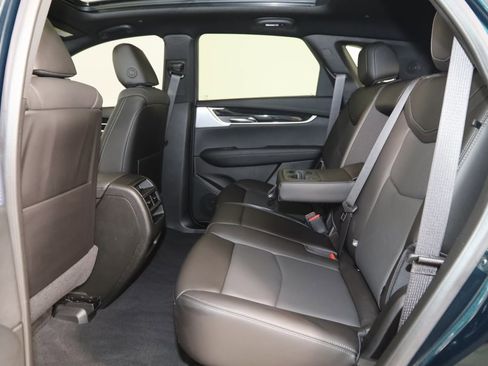 Used 2024 Cadillac XT5 Premium Luxury image 68