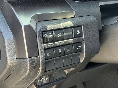 Used 2025 Toyota 4Runner TRD Off-Road Premium w/ Tow Technology Package AWD/4WD image 6