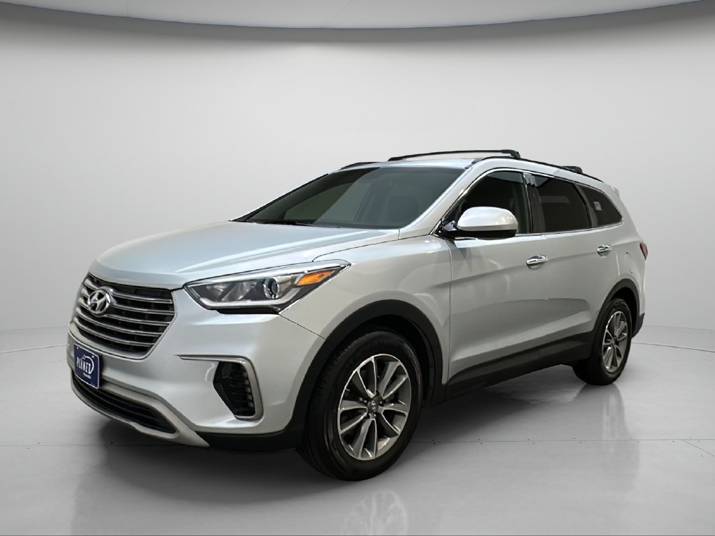 Used 2017 Hyundai Santa Fe SE AWD/4WD image 2