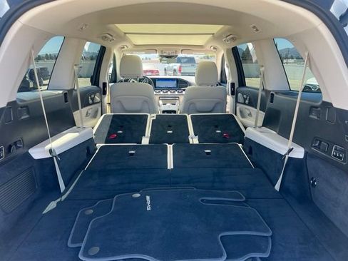 Used 2022 Mercedes-Benz GLS 450 4MATIC image 56