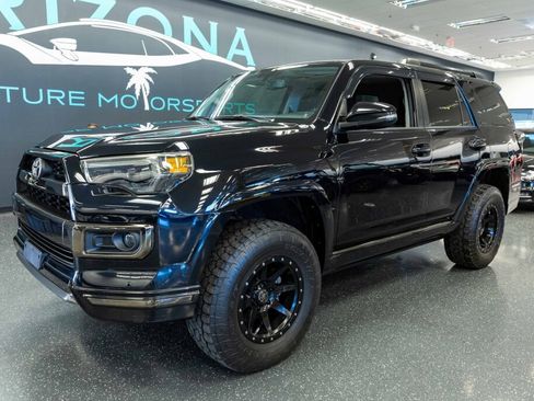 Used 2019 Toyota 4Runner Limited image 2