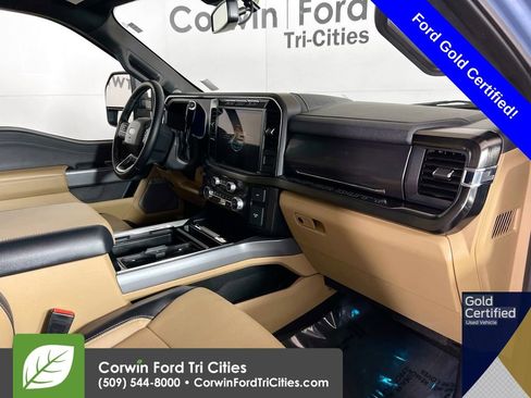 Used 2023 Ford F450 Lariat w/ FX4 Off-Road Package image 29