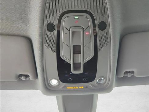 Used 2021 Audi A4 2.0T Premium w/ Convenience Package image 21