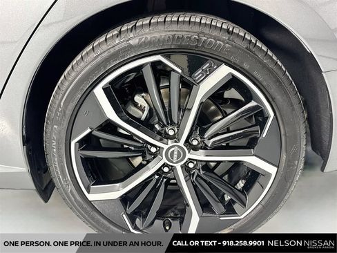 Certified 2025 Nissan Altima 2.5 SR FWD image 28