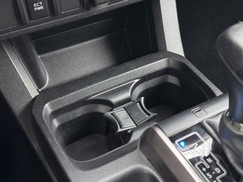 Used 2023 Toyota Tacoma SR5 image 29