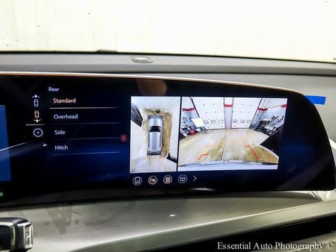 New 2026 Cadillac Vistiq Luxury image 16