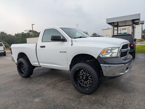 Used 2018 RAM 1500 Tradesman w/ Popular Equipment Group RWD image 2