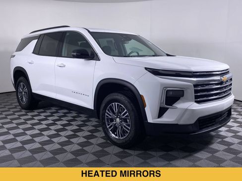 Certified 2026 Chevrolet Traverse LT FWD image 19
