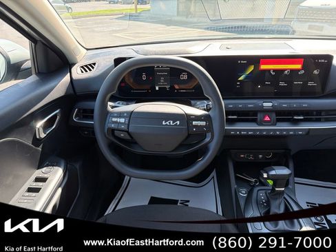 New 2026 Kia K4 FWD image 22