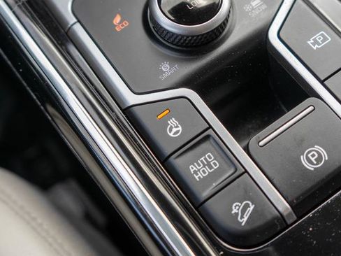 Certified 2023 Kia Sorento SX Prestige AWD/4WD image 28