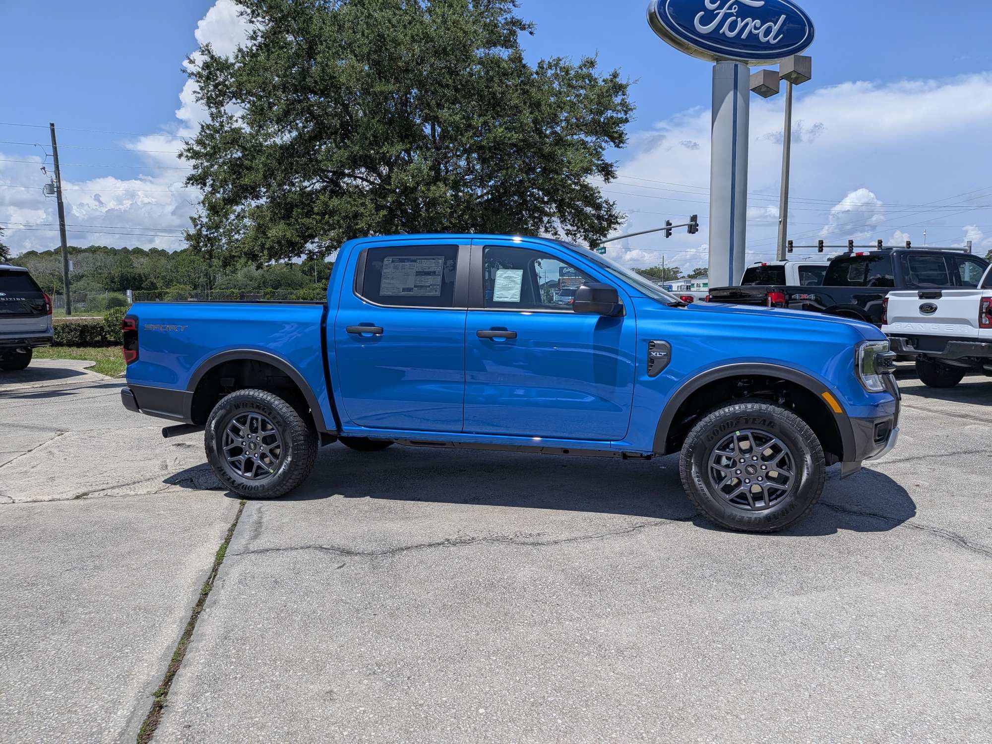 New 2026 Ford Ranger XLT w/ Equipment Group 301A High RWD image 3