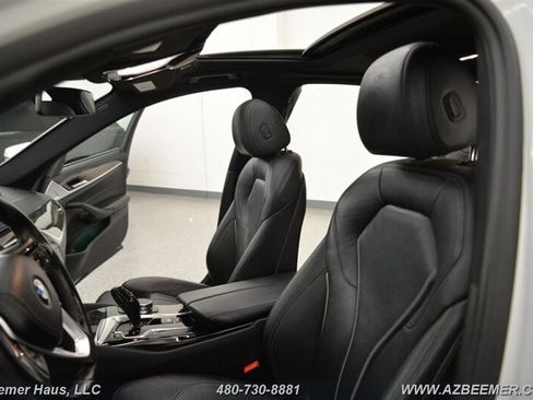 Used 2018 BMW 530e iPerformance image 15