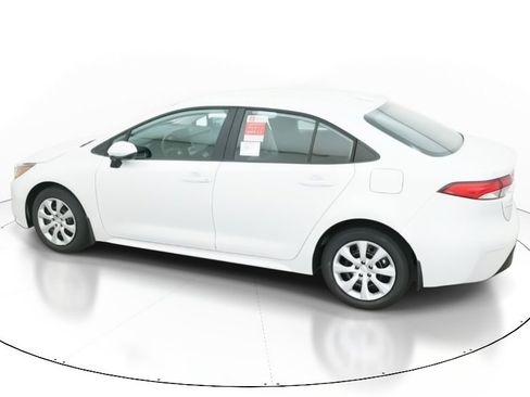 New 2026 Toyota Corolla LE image 4