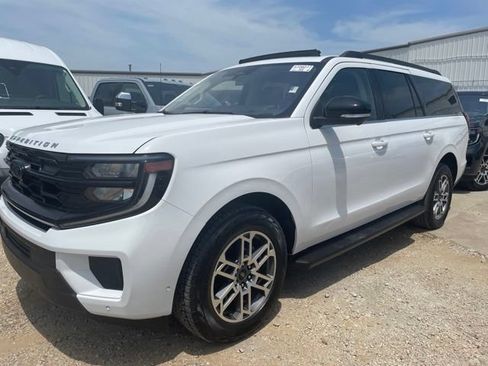Used 2025 Ford Expedition Max Active AWD/4WD image 1