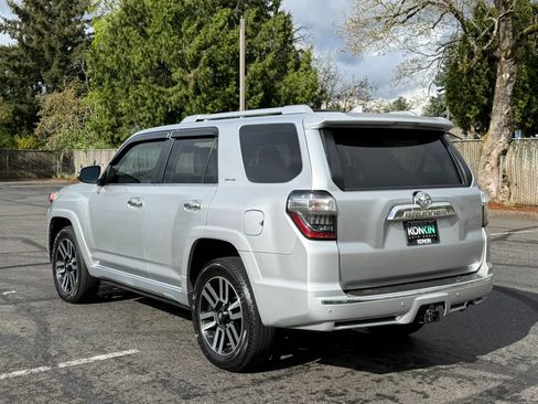 Used 2016 Toyota 4Runner Limited image 4