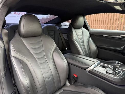 Used 2021 BMW M850i xDrive Coupe image 25