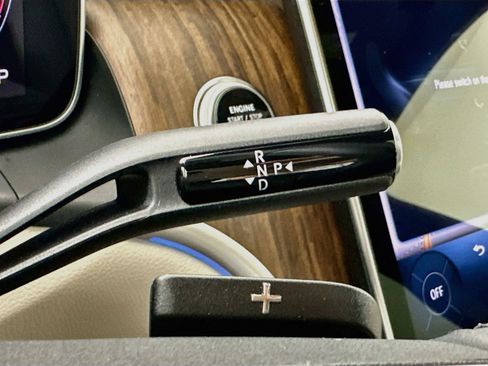 Certified 2026 Mercedes-Benz GLC 300 4MATIC image 18