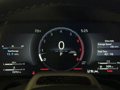 Used 2024 Lexus GX 550 w/ Cold Area Package image 14