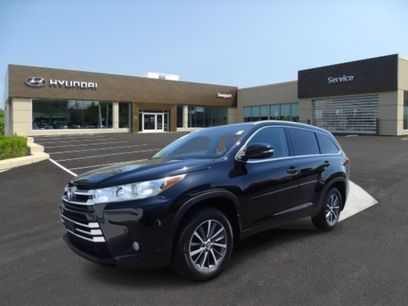 Used 2019 Toyota Highlander XLE