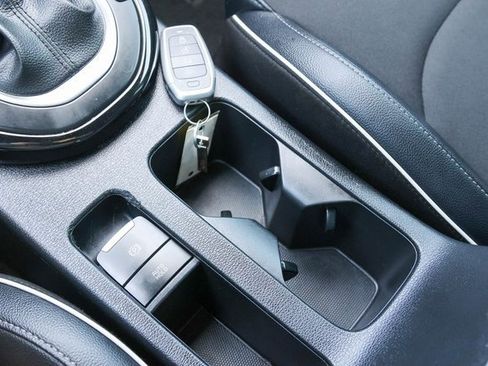 Used 2022 Kia Forte GT-Line w/ GT-Line Premium Package image 21