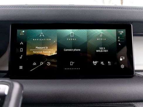 Certified 2024 Land Rover Defender 110 S image 22