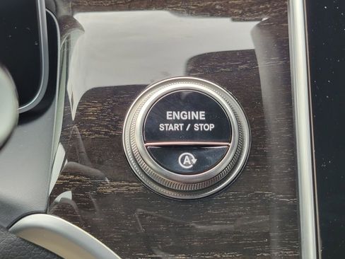 New 2026 Mercedes-Benz GLC 300 4MATIC image 23