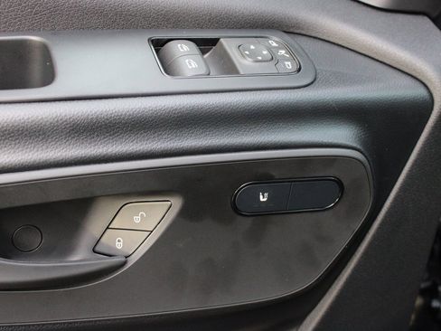 New 2025 Mercedes-Benz Sprinter 2500 image 12